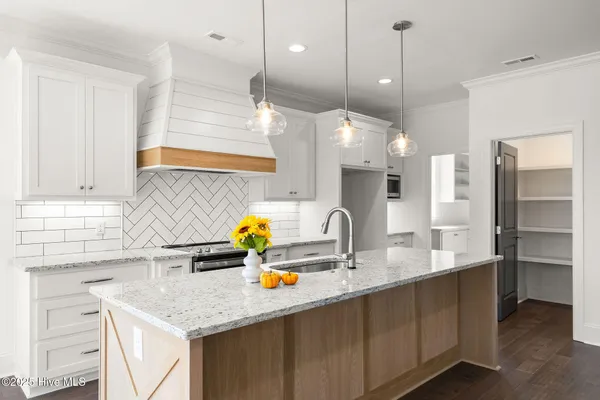 $589,900 | 141 Sycamore Lakes Drive, Wallace, NC 28466