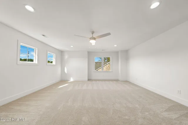 $589,900 | 141 Sycamore Lakes Drive, Wallace, NC 28466