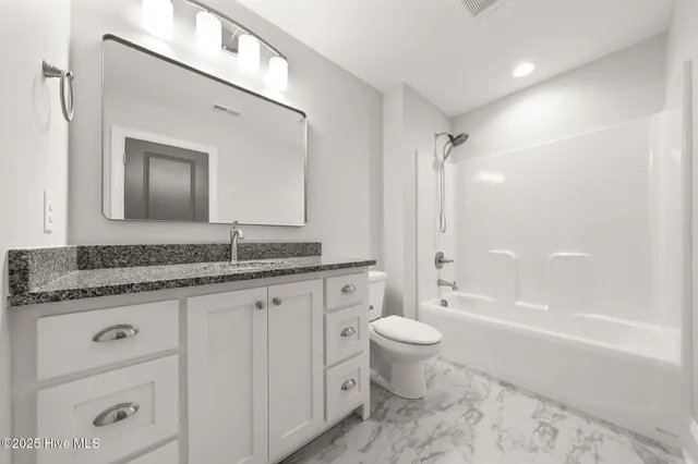 $589,900 | 141 Sycamore Lakes Drive, Wallace, NC 28466