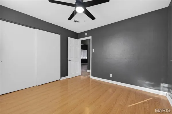 $189,900 | 10235 Midland Boulevard, Overland, MO 63114