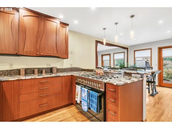 $620,000 | 2036 Eastwood Lane, Eugene, OR 97401