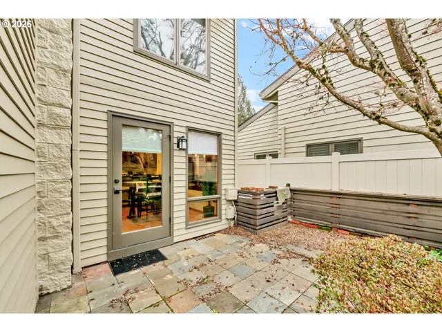 $650,000 | 2036 Eastwood Lane, Eugene, OR 97401