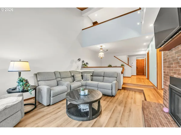 $620,000 | 2036 Eastwood Lane, Eugene, OR 97401