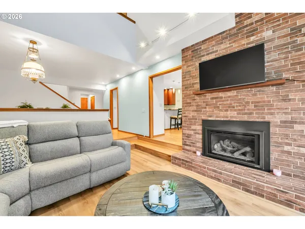 $620,000 | 2036 Eastwood Lane, Eugene, OR 97401