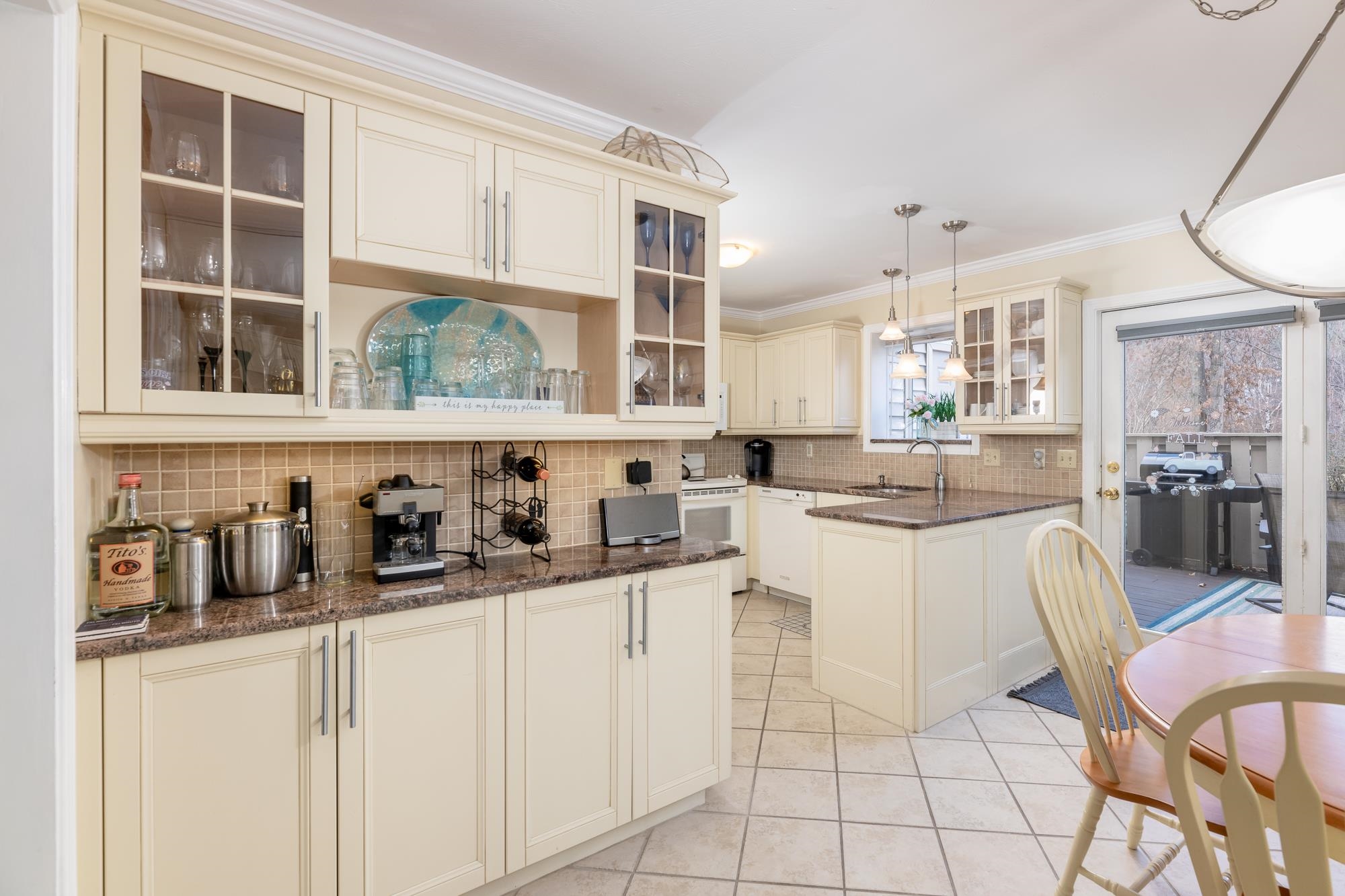 336 Intervale Road, Unit G2 Gilford, NH 03249 - Photo 8 of 38