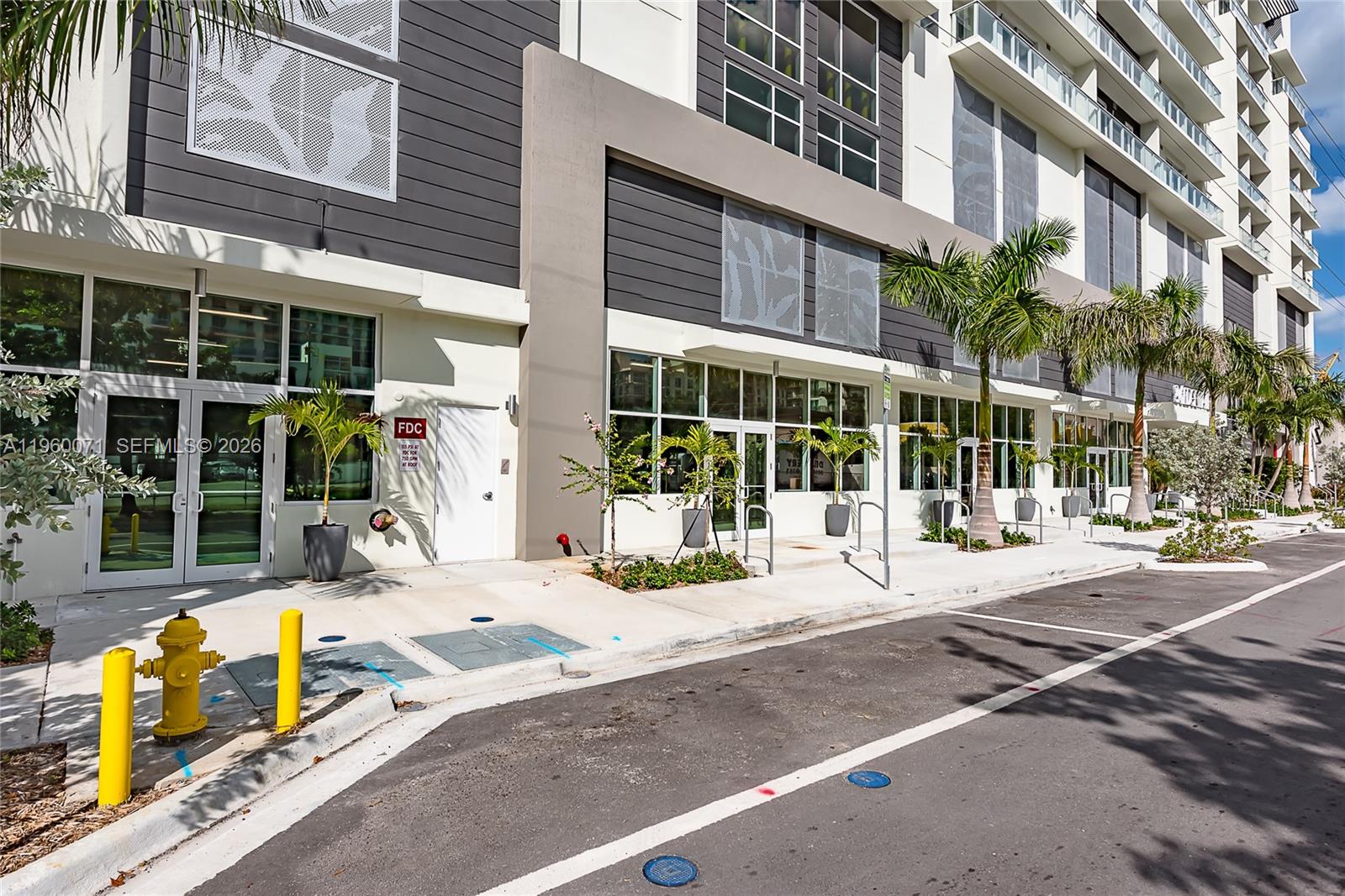 321 Northeast 26th Street, Unit 805 Miami, FL 33137 - Photo 4 of 23 a view of a building with sitting area