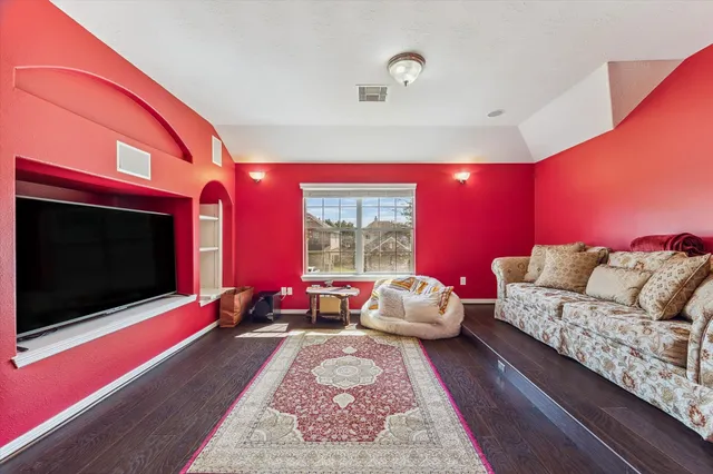 $514,990 | 2328 Shadow Falls Lane, Pearland, TX 77584