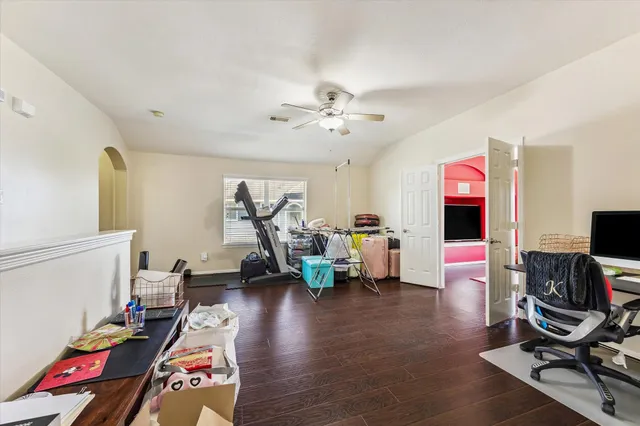 $514,990 | 2328 Shadow Falls Lane, Pearland, TX 77584