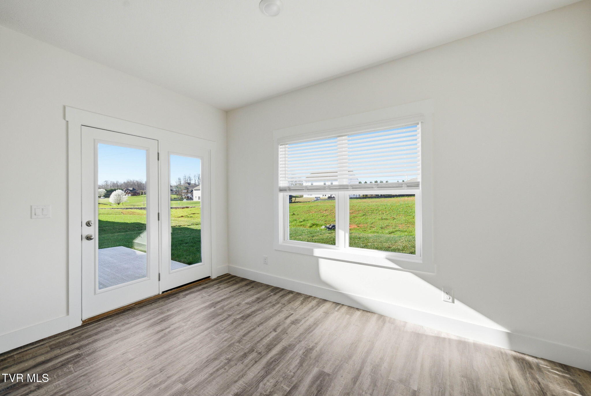 232 Chimney View Loop Blountville, TN 37617 - Photo 8 of 33 4-web-or-mls-232 Chimney Loop Vw-4