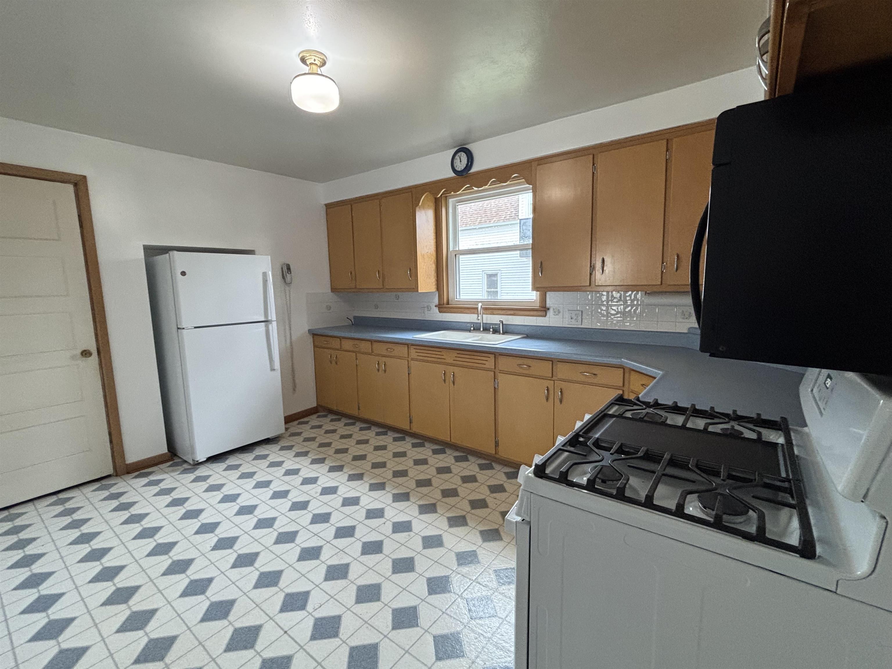 308 5th Street Mosinee, WI 54455 - Photo 6 of 26