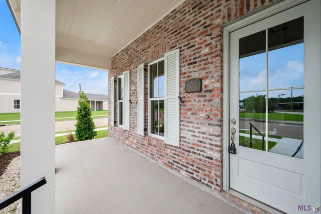 $419,900 | 4203 Liberty Way, Zachary, LA 70791
