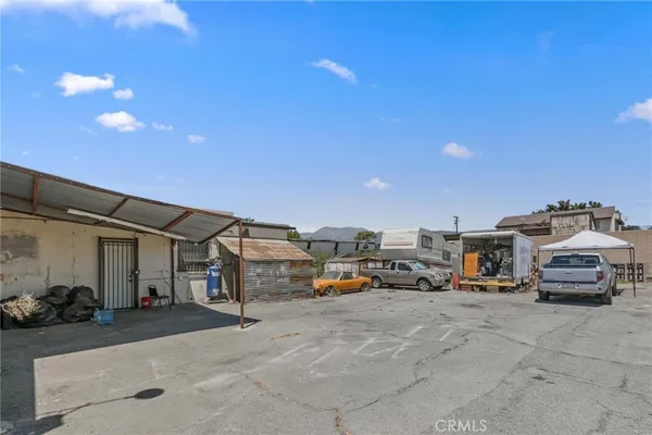 $3,500 | 16756 Foothill Boulevard, Fontana, CA 92335