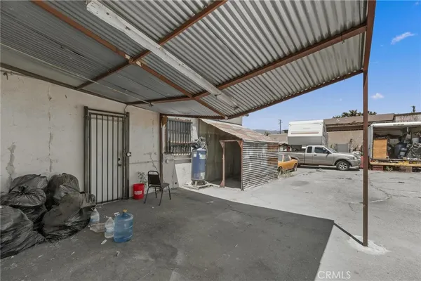 $3,500 | 16756 Foothill Boulevard, Fontana, CA 92335