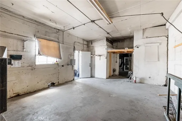 $3,500 | 16756 Foothill Boulevard, Fontana, CA 92335