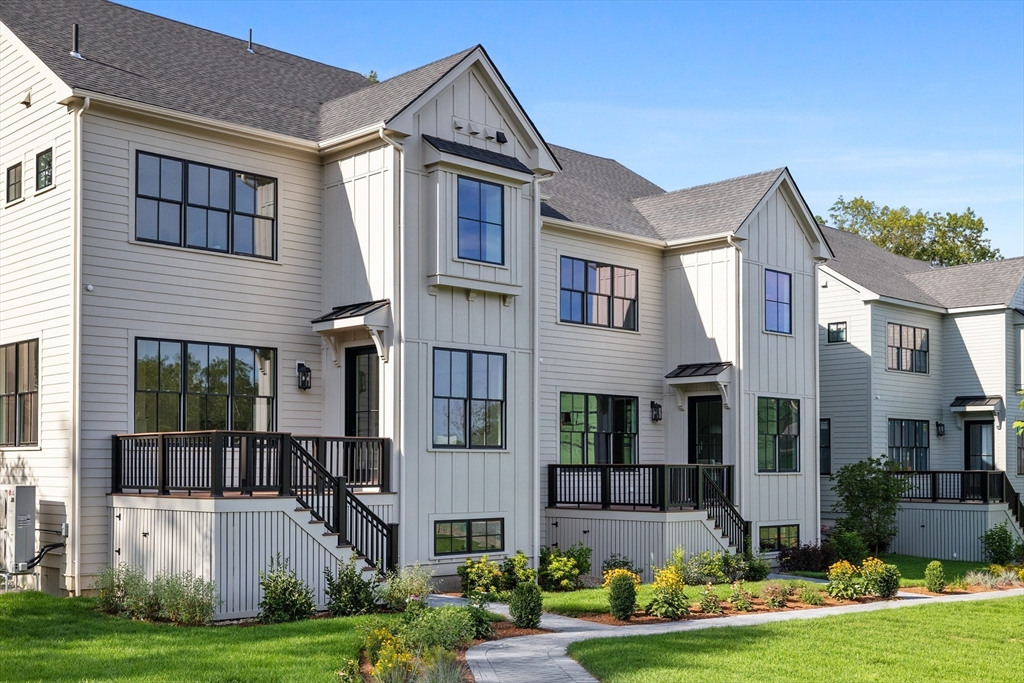 26 Common Court, Unit 26 Lexington, MA 02421 - Photo 5 of 41