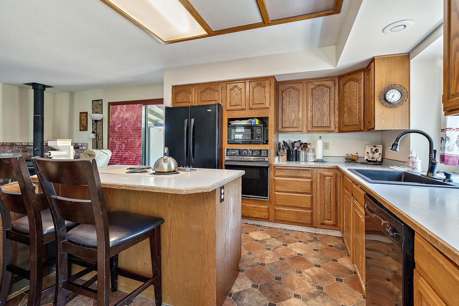 15050 Antioch Road White City, OR 97503 - Photo 7 of 77 48_AR_48_mls