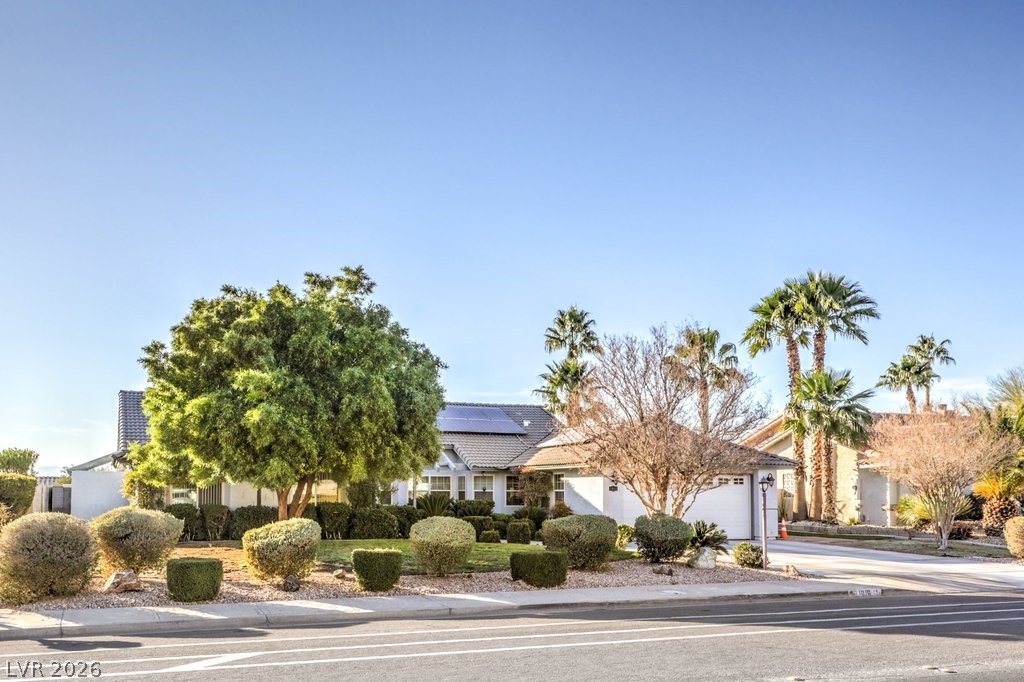 1016 Calico Ridge Drive Henderson, NV 89011 - Photo 2 of 33