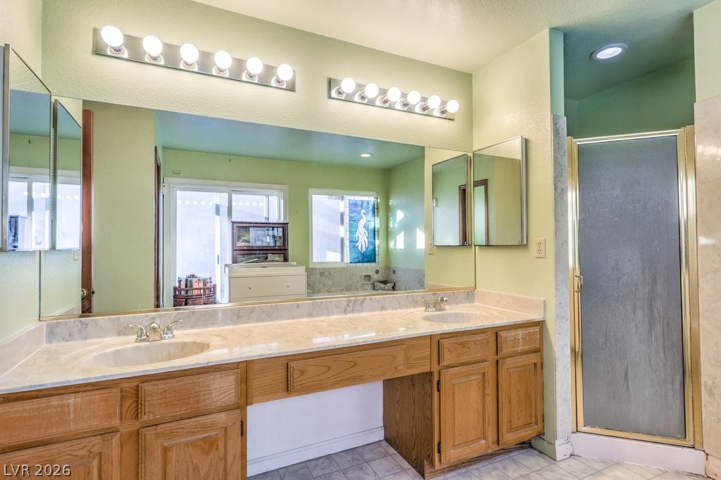 1016 Calico Ridge Drive Henderson, NV 89011 - Photo 22 of 33