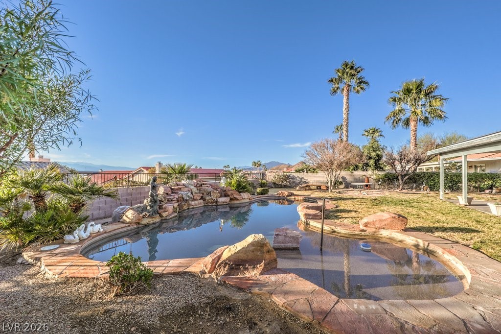 1016 Calico Ridge Drive Henderson, NV 89011 - Photo 31 of 33