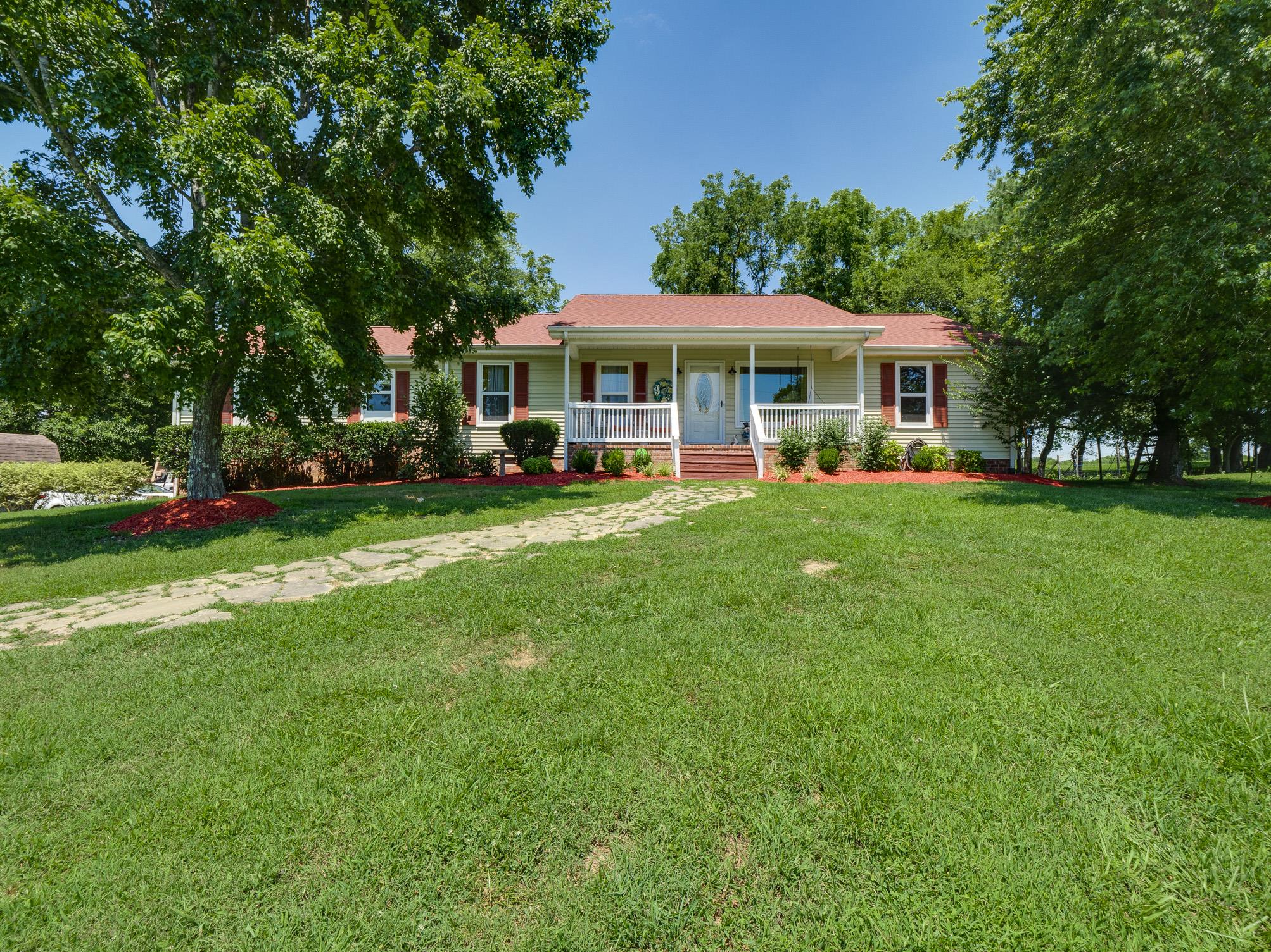 3609 Raymond Head Road Springfield, TN 37172 - Photo 1 of 30 a view of a house with a yard