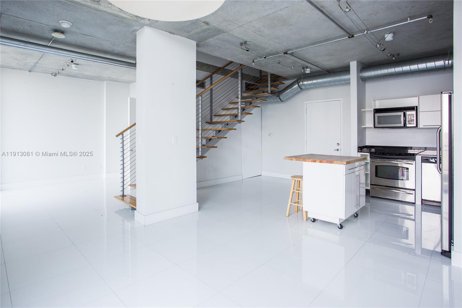 690 Southwest 1st Court, Unit PHI20 Miami, FL 33130 - Photo 3 of 21 a view of a storage & utility room