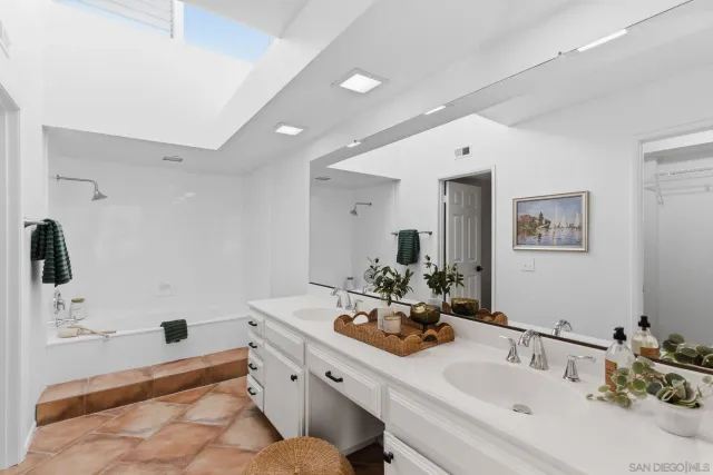 $599,990 | 8665 Circle R Valley Lane, Escondido, CA 92026