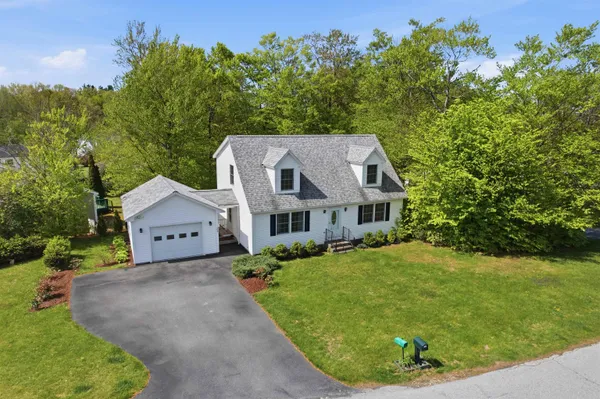$315,000 | 105 Albe Drive, Bennington, VT 05201