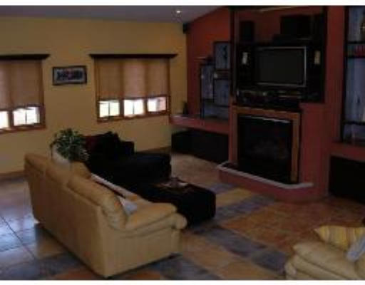 57 Dunstable Road North Chelmsford, MA 01863 - Photo 3 of 7 Gallery Image 3