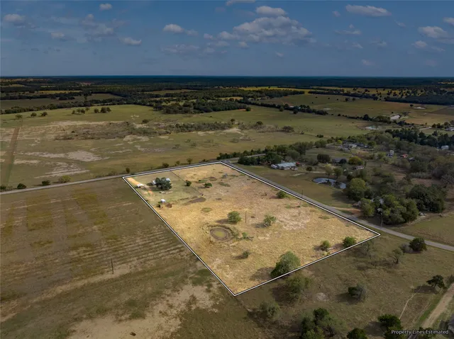 a view of outdoor space