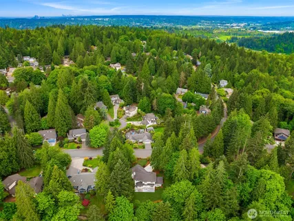 $1,650,000 | 4326 212th Avenue Northeast, Sammamish, WA 98074