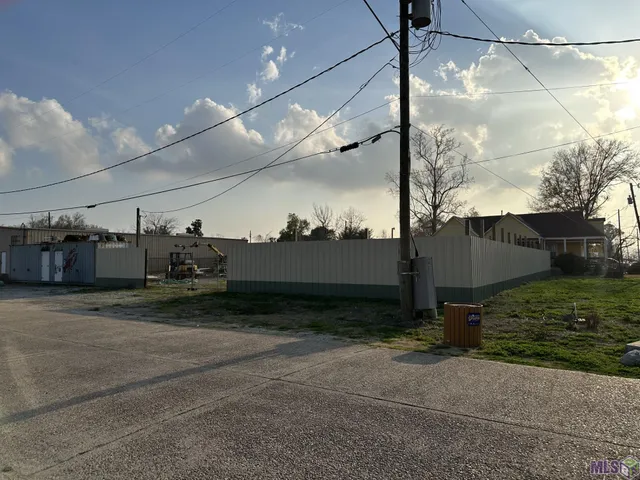 $89,900 | 2249 South Central Avenue, Lutcher, LA 70071