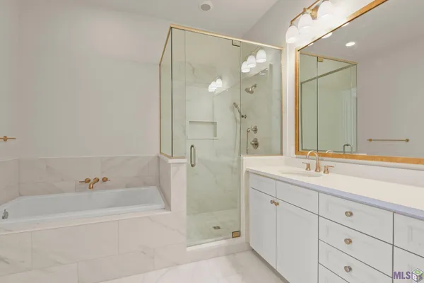 $3,000 | 998 Stanford Avenue, Unit 211, Baton Rouge, LA 70808