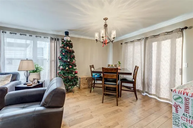 $274,900 | 1069 Big Bend Crossing Drive, Manchester, MO 63088