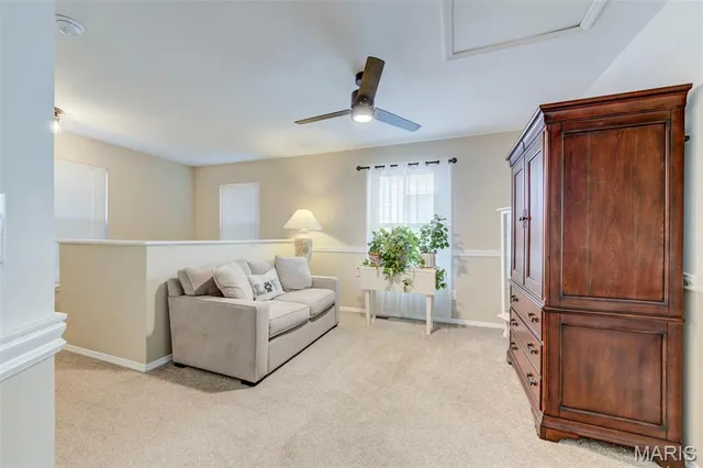 $274,900 | 1069 Big Bend Crossing Drive, Manchester, MO 63088