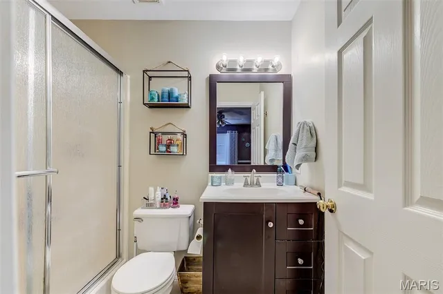 $274,900 | 1069 Big Bend Crossing Drive, Manchester, MO 63088