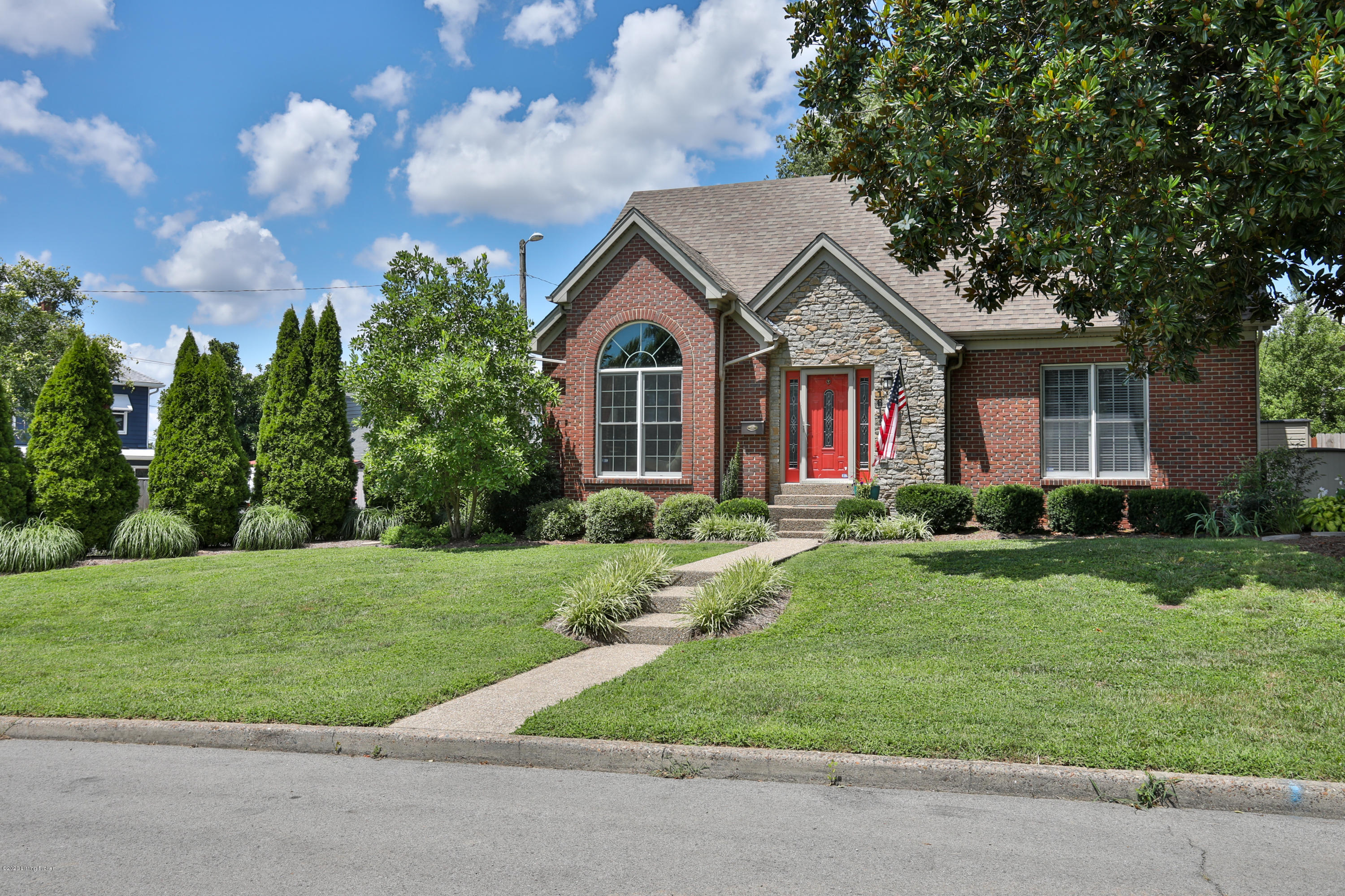 1617 Ruth Avenue Louisville, KY 40205 - Photo 3 of 46 1617 Ruth -48