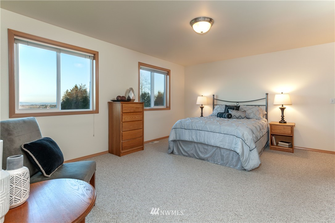 5232 Island View Way Bow, WA 98232 - Photo 11 of 25 Gallery Image 11