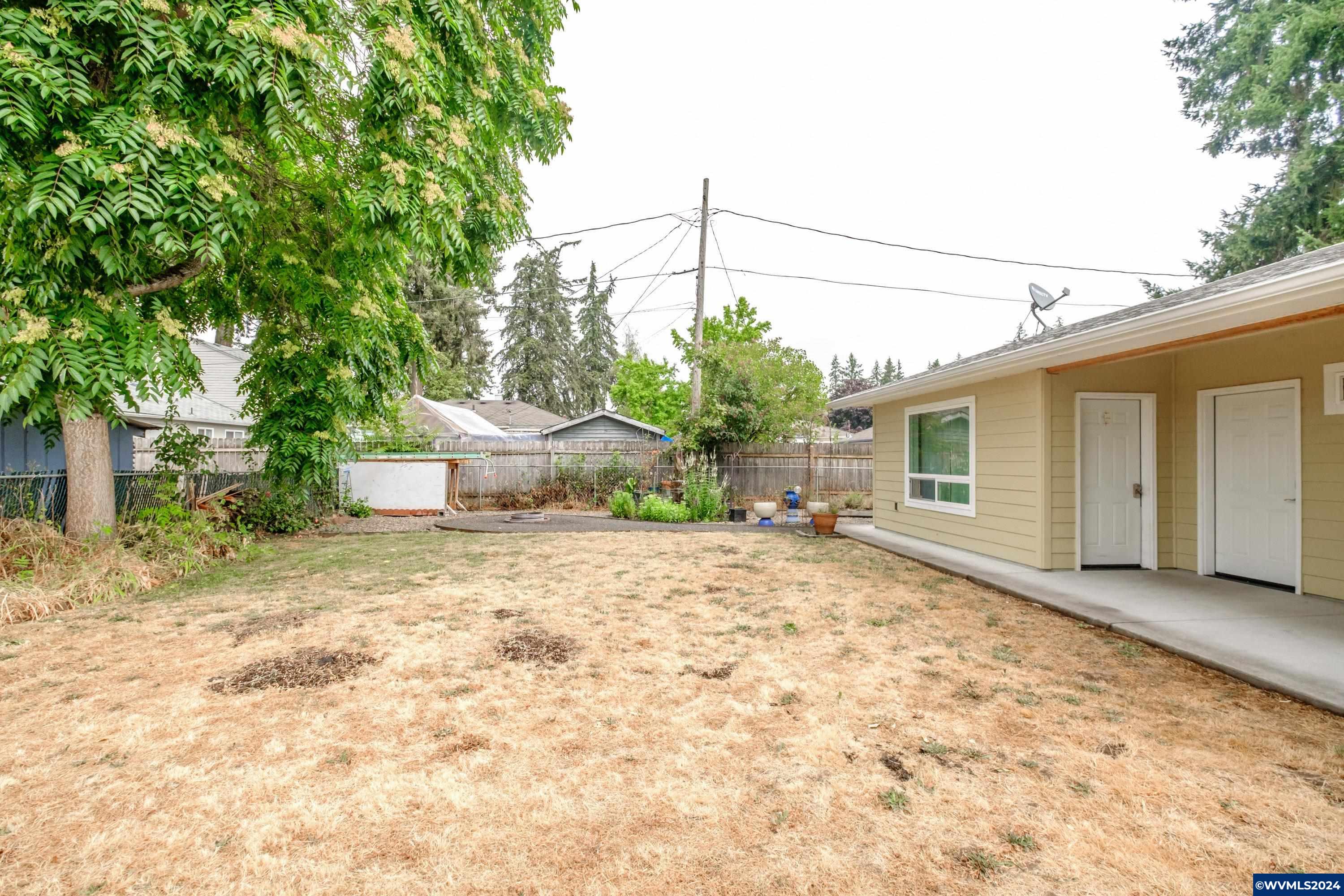 1915 Front Avenue Northeast Albany, OR 97321 - Photo 28 of 37