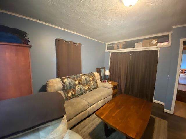 151 Monroe Street Manistee, MI 49660 - Photo 6 of 9 IMG_6166
