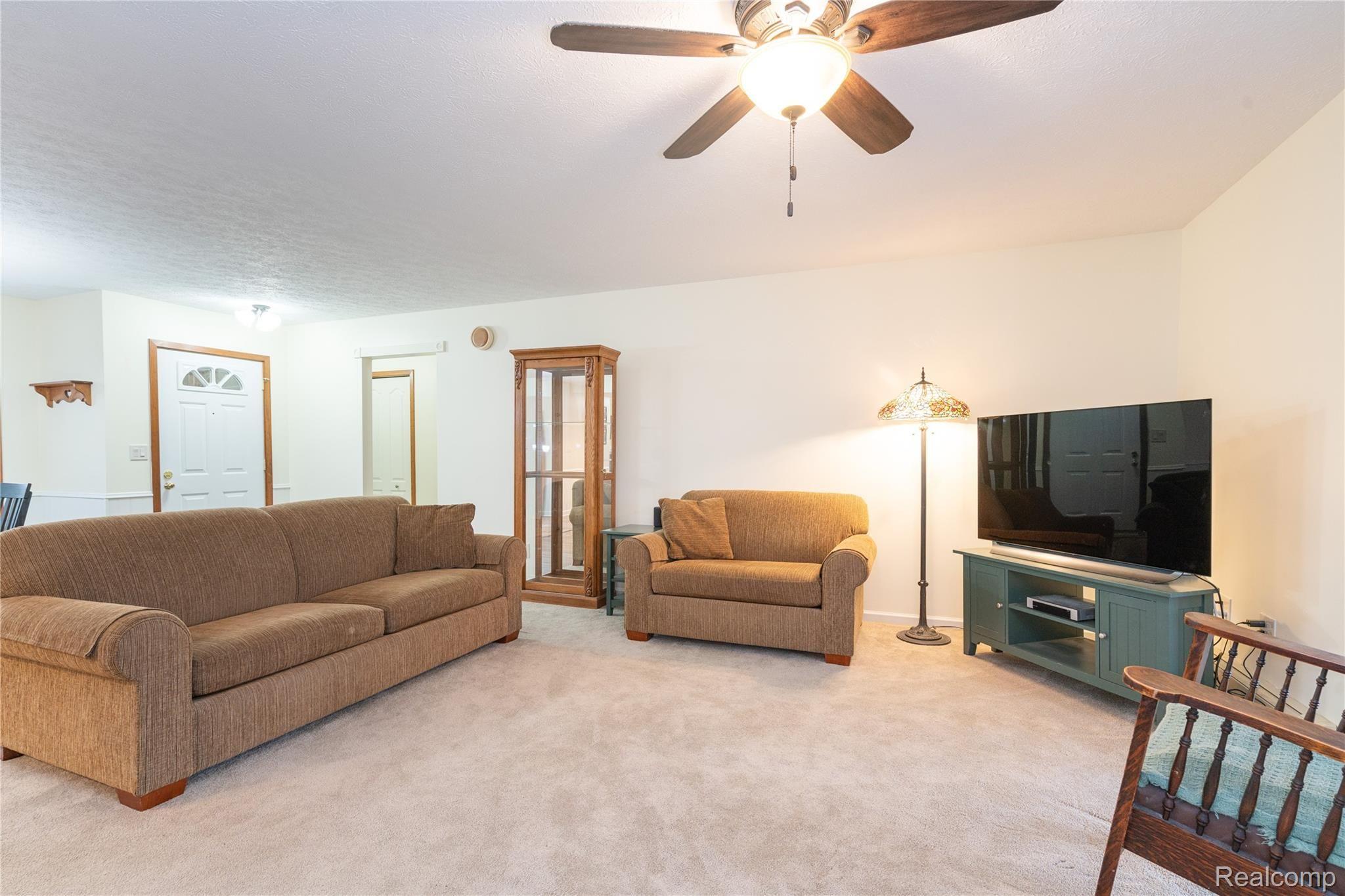 21401 Elwell Road Belleville, MI 48111 - Photo 12 of 44 Great Room-21401 Elwell-1400-Edit.jpg