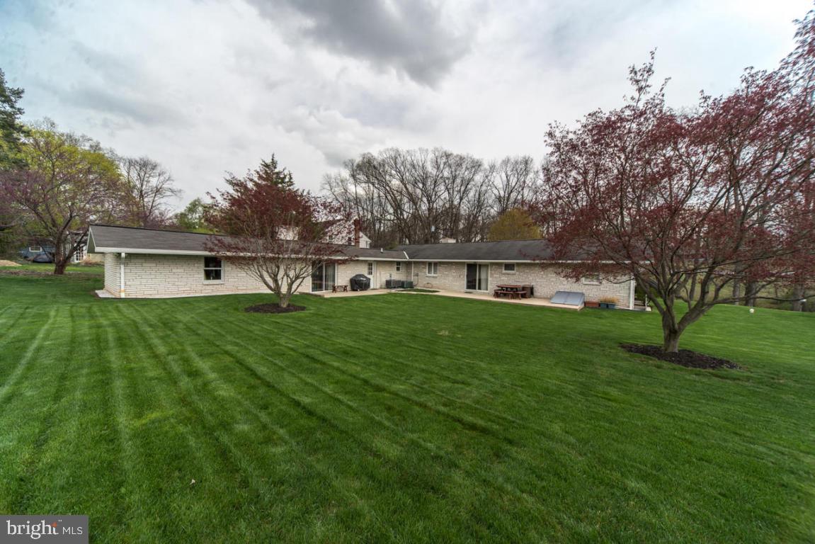 173 Akron Road Ephrata, PA 17522 - Photo 22 of 25 Gallery Image 22