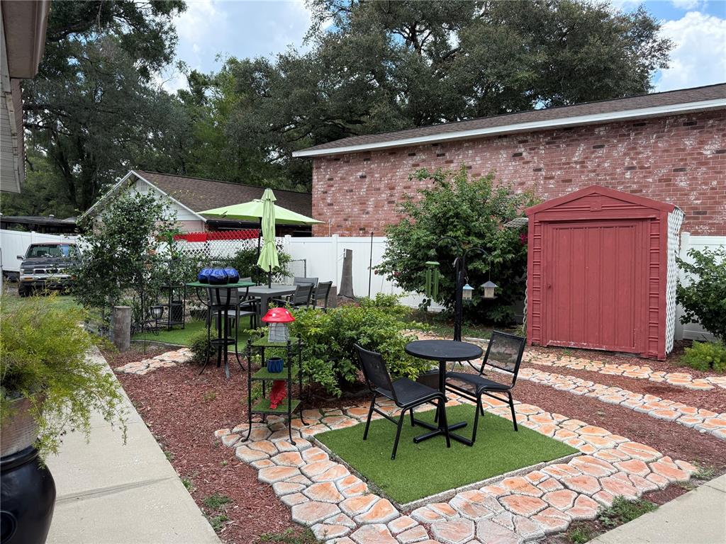 5408 Eureka Springs Road Tampa, FL 33610 - Photo 38 of 42