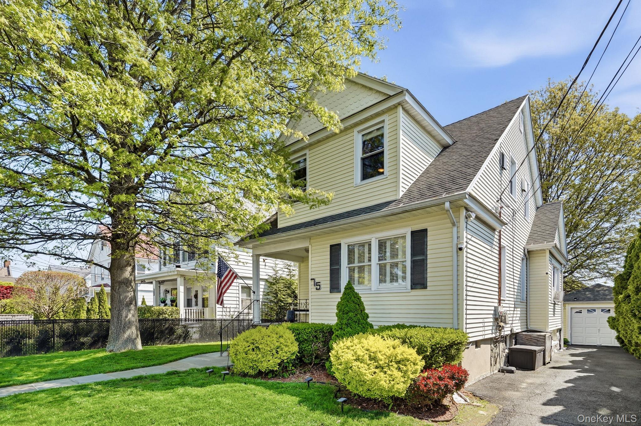 75 Hillcrest Avenue Rye Brook, NY 10573 - Photo 34 of 37