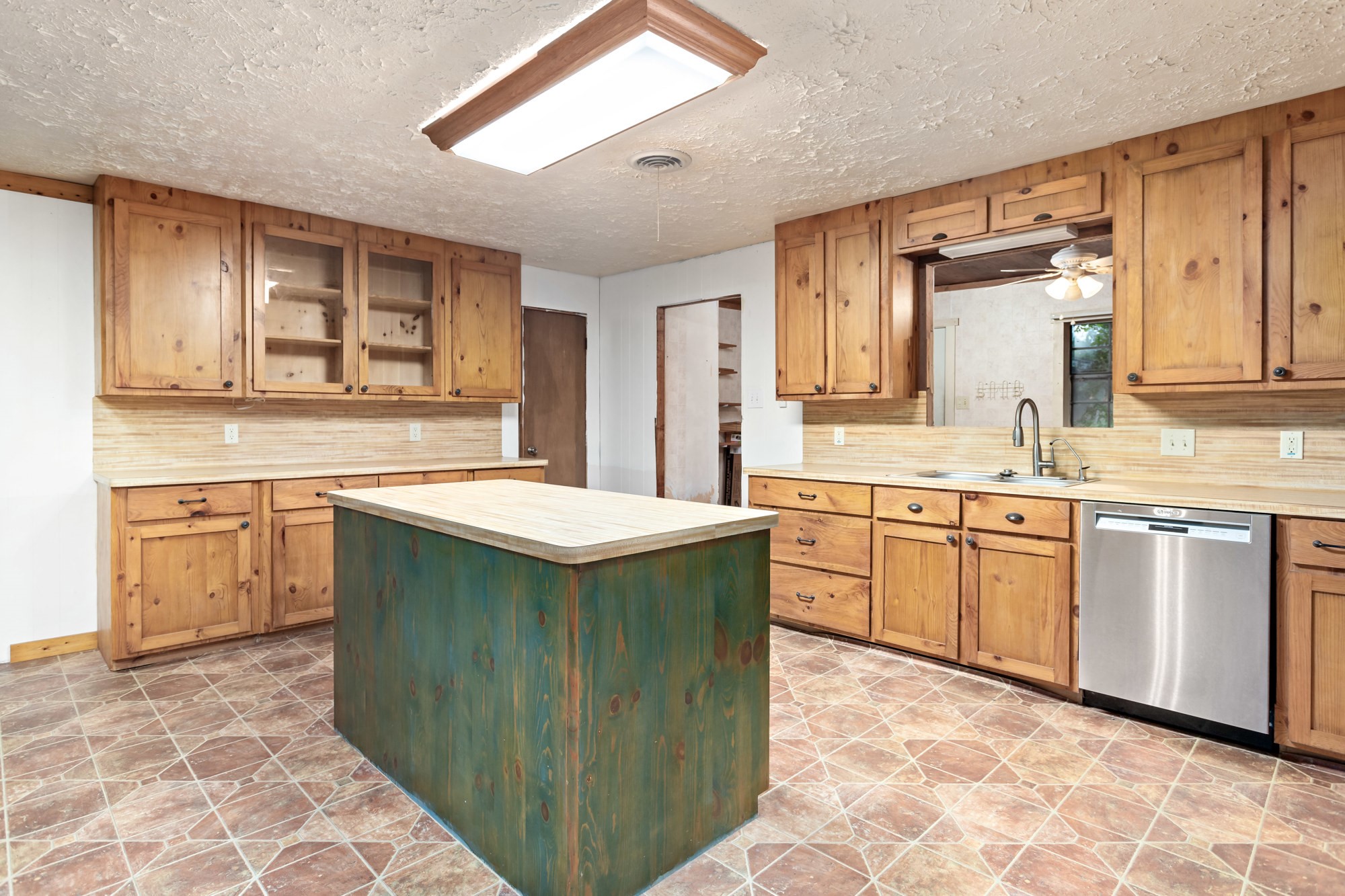 2830 FM 1943 Road West Warren, TX 77664 - Photo 16 of 35