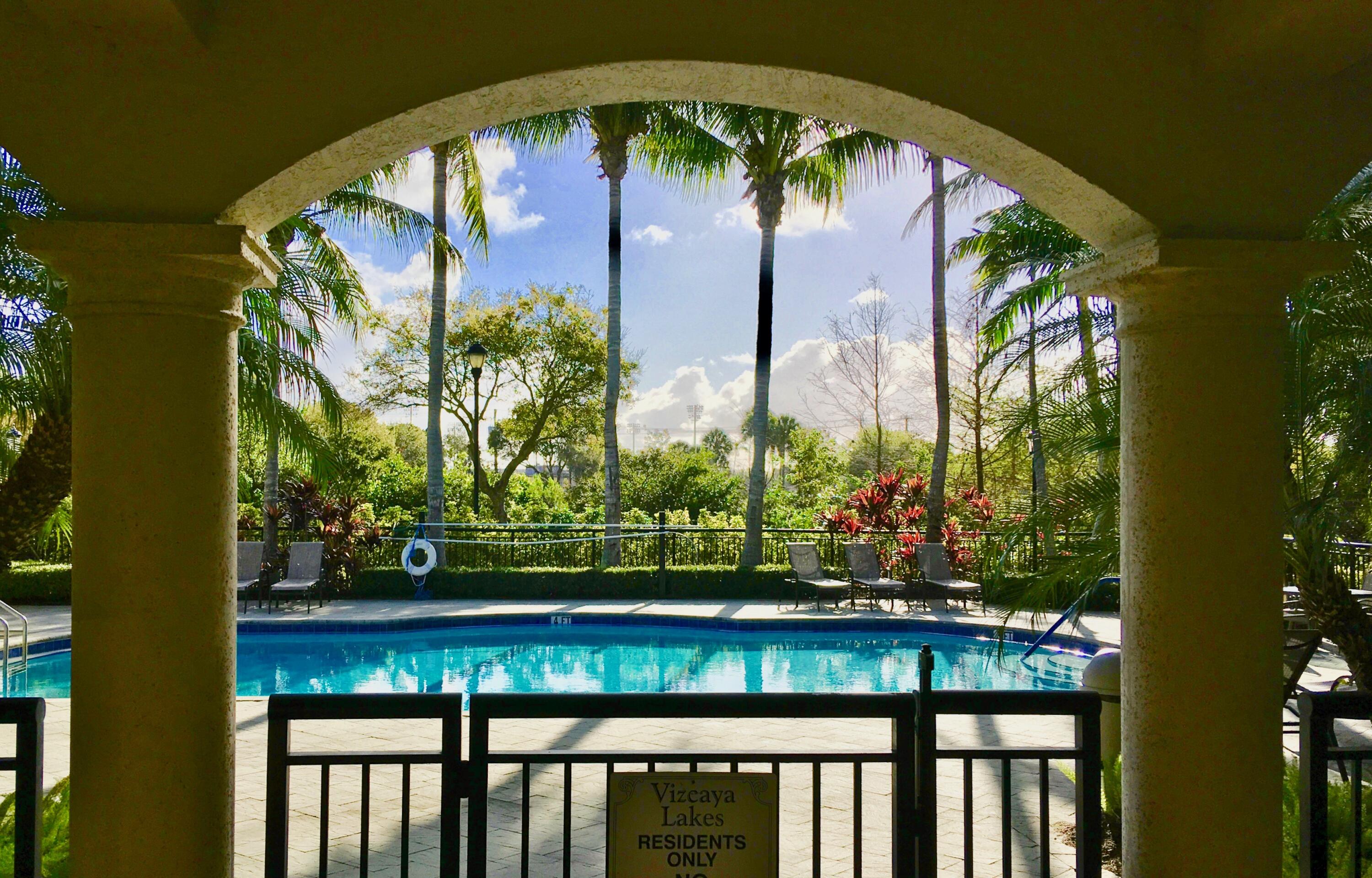 1690 Renaissance Commons Boulevard, Unit 1422 Boynton Beach, FL 33426 - Photo 1 of 21 IMG_4798