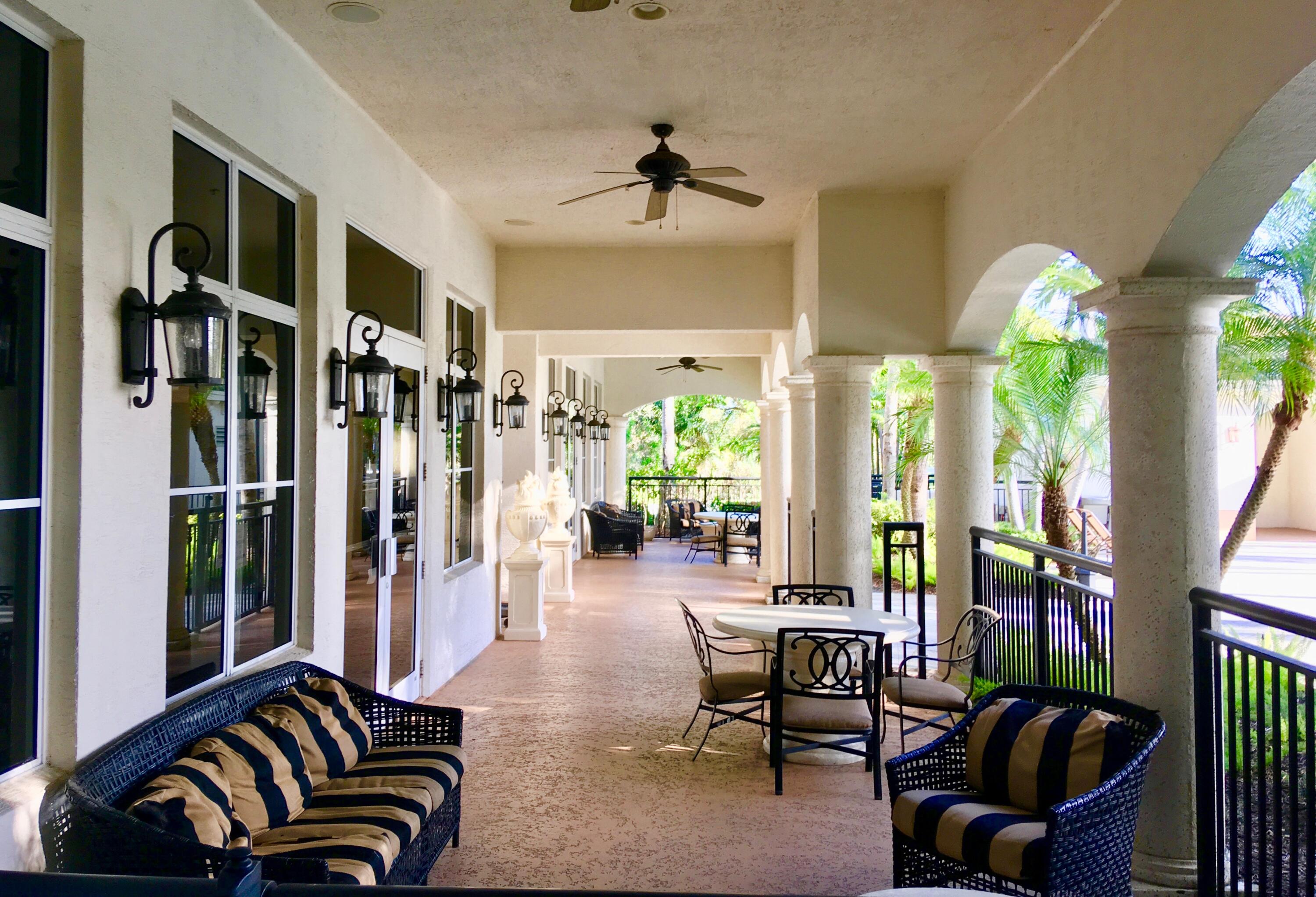 1690 Renaissance Commons Boulevard, Unit 1422 Boynton Beach, FL 33426 - Photo 7 of 21 IMG_4816