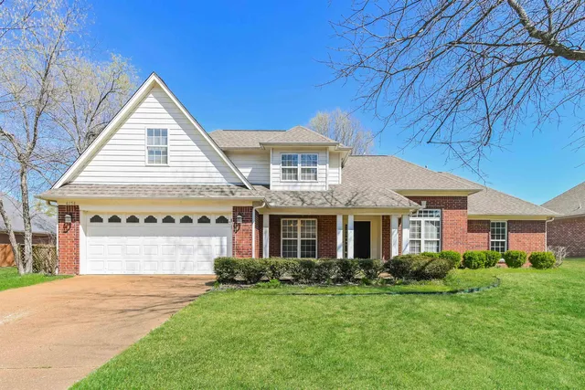 $2,695 | 6254 Buffalo Springs Lane | Rivercrest