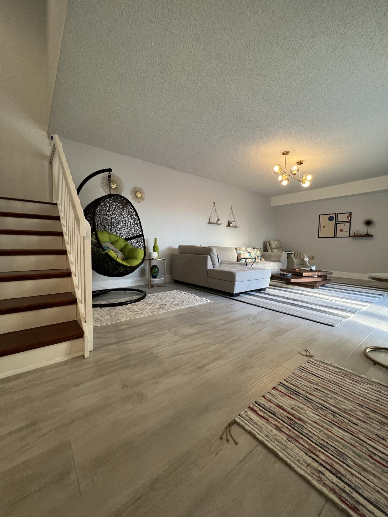 802 Blue Ridge Circle West Palm Beach, FL 33409 - Photo 9 of 37