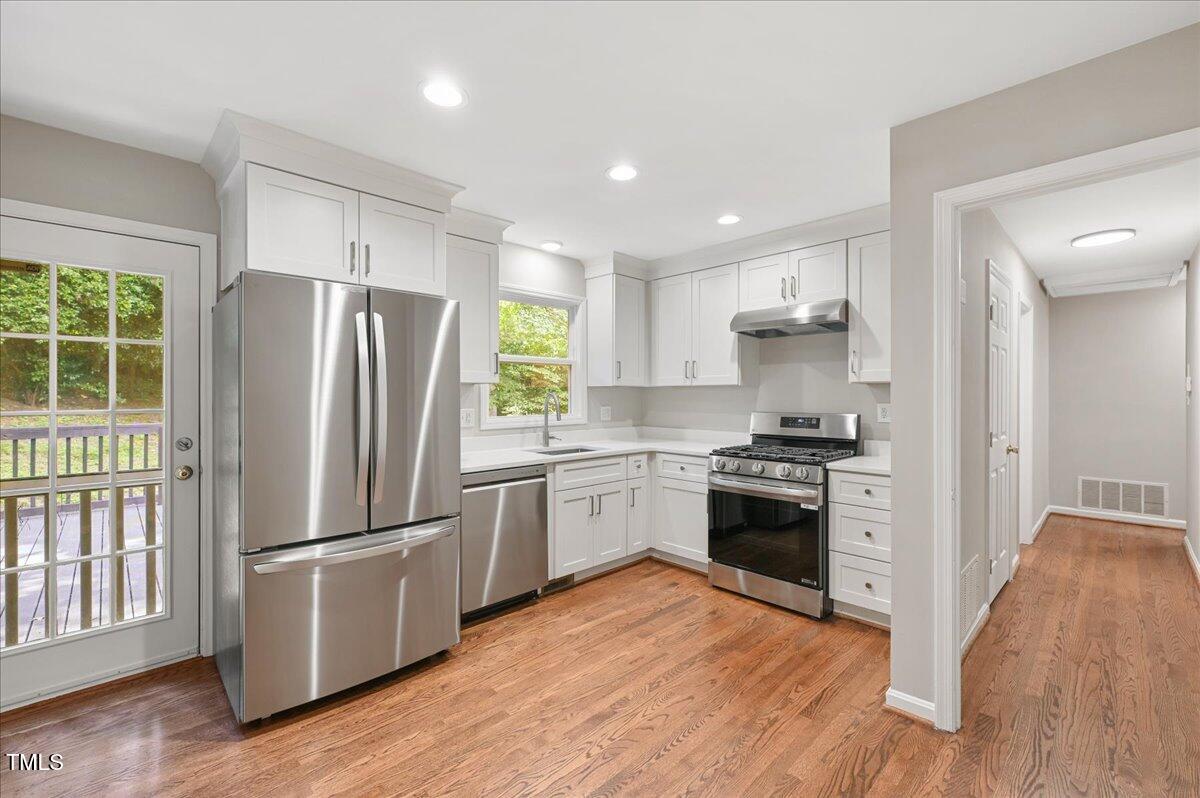 3710 Lail Court Raleigh, NC 27606 - Photo 13 of 48 16-36
