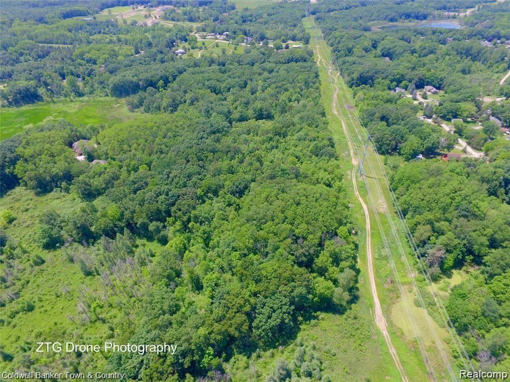 Vl Foley Road Fenton, MI 48430 - Photo 1 of 11